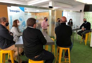 Escuela de Nuevas Tecnologías 6 Centro de Innovación y transformación digital 2