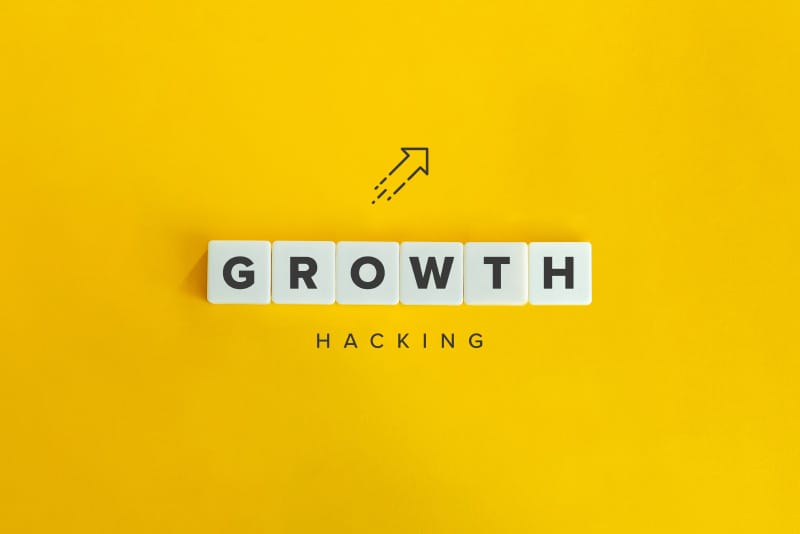 Qué es Growth Hacking y estrategia de marketing en las empresas