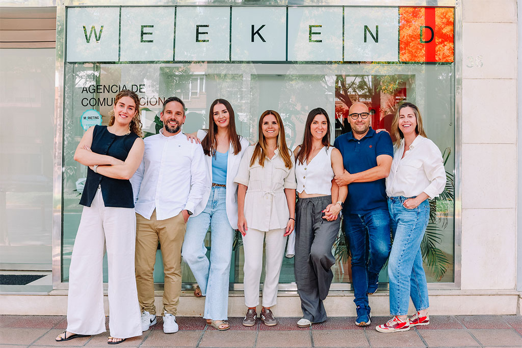 Servicios de comunicación para empresas 1 Servicios de comunicación para empresas